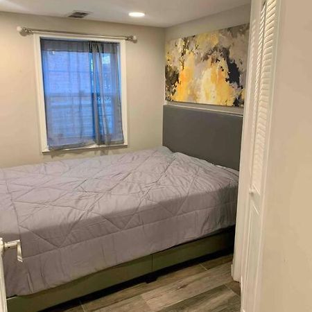 Block From Metro Free Street Parking! Apartment Washington Ngoại thất bức ảnh