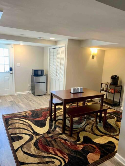 Block From Metro Free Street Parking! Apartment Washington Ngoại thất bức ảnh